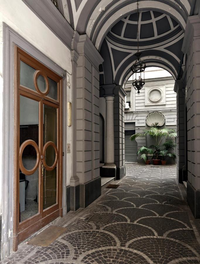 Elegant Apartment At Chiaia By Wonderful Italy Nápoles Exterior foto